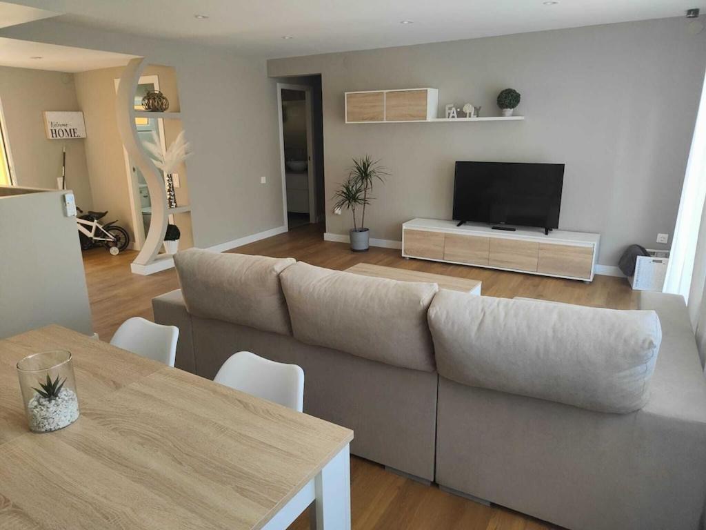 Superbe Appartement Terrasse Entierement Renove Au Bord De L'Ebre Deltebre Extérieur photo