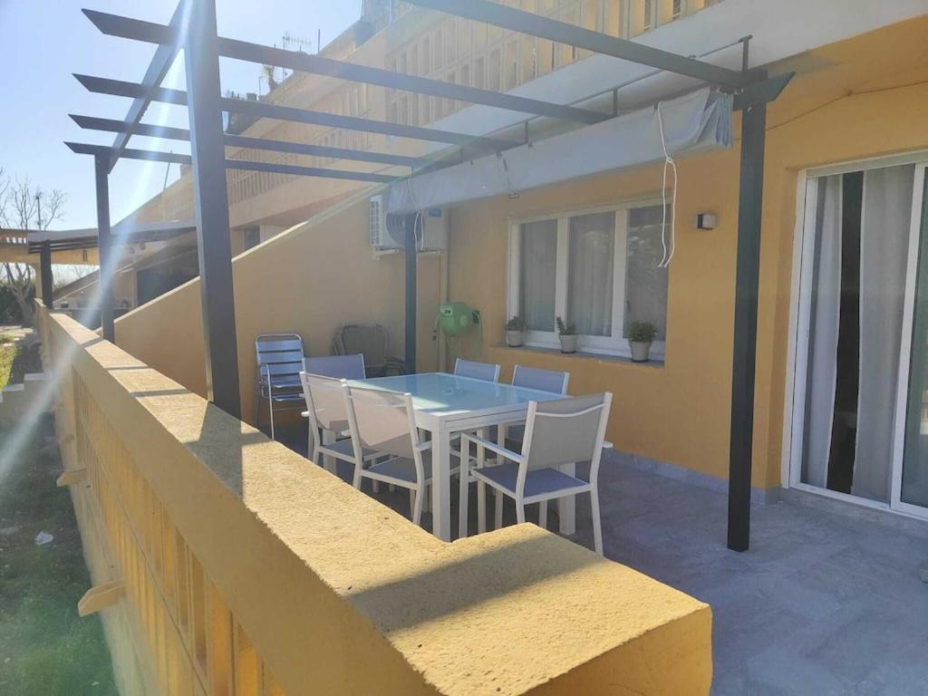 Superbe Appartement Terrasse Entierement Renove Au Bord De L'Ebre Deltebre Extérieur photo